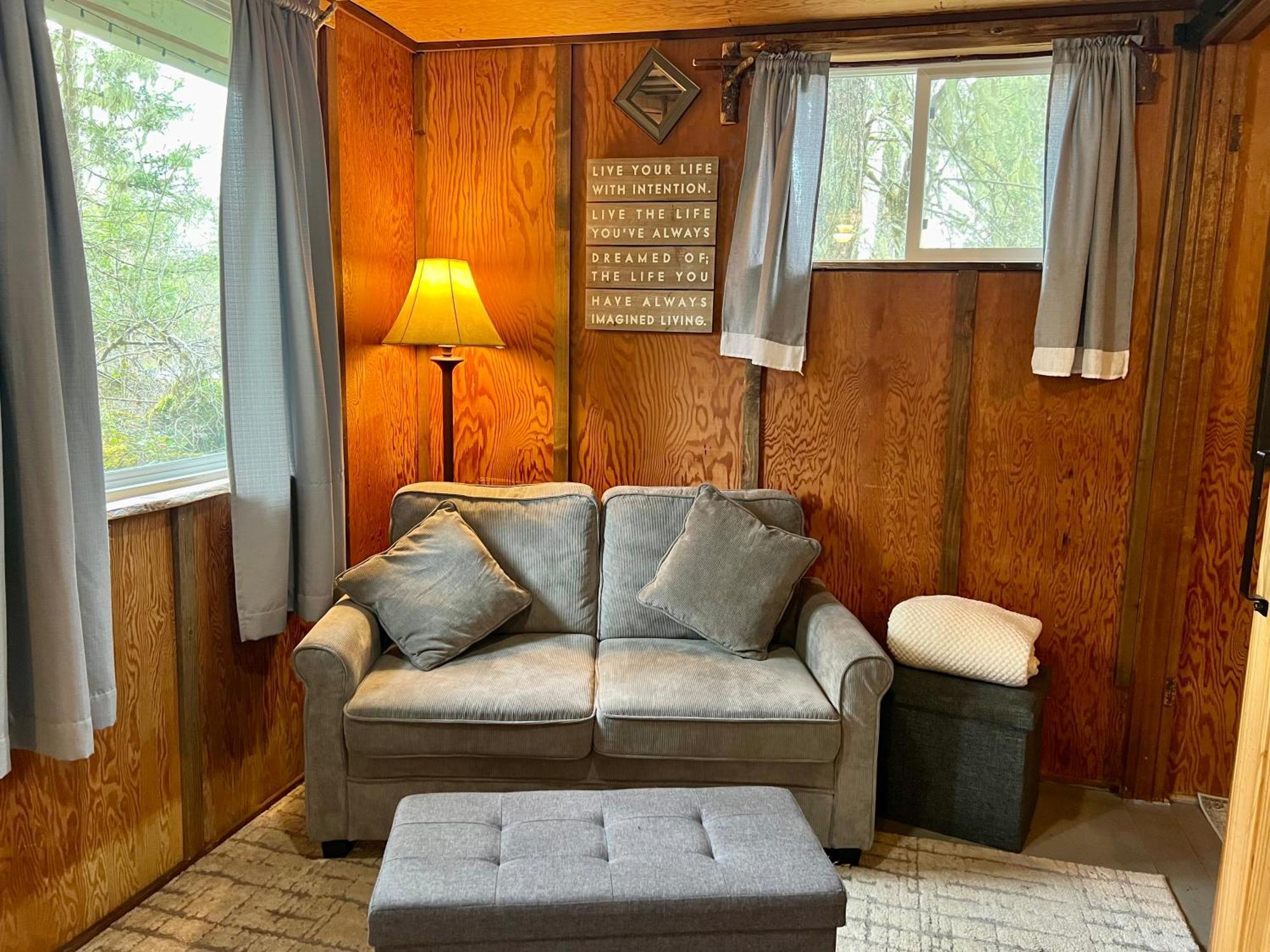 Mt Rainier Little Green Cabin On Big Creek! Ashford Kültér fotó